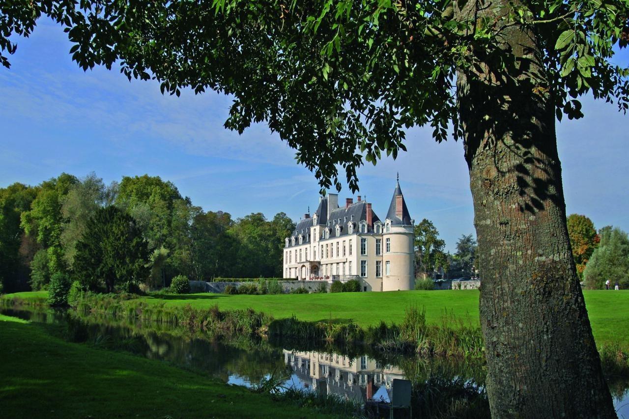 Chateau D'Augerville Golf & Spa Resort Kültér fotó