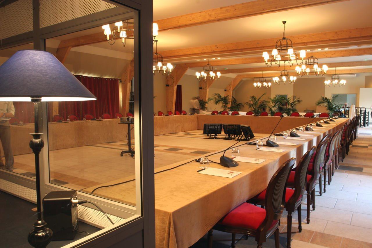 Chateau D'Augerville Golf & Spa Resort Kültér fotó