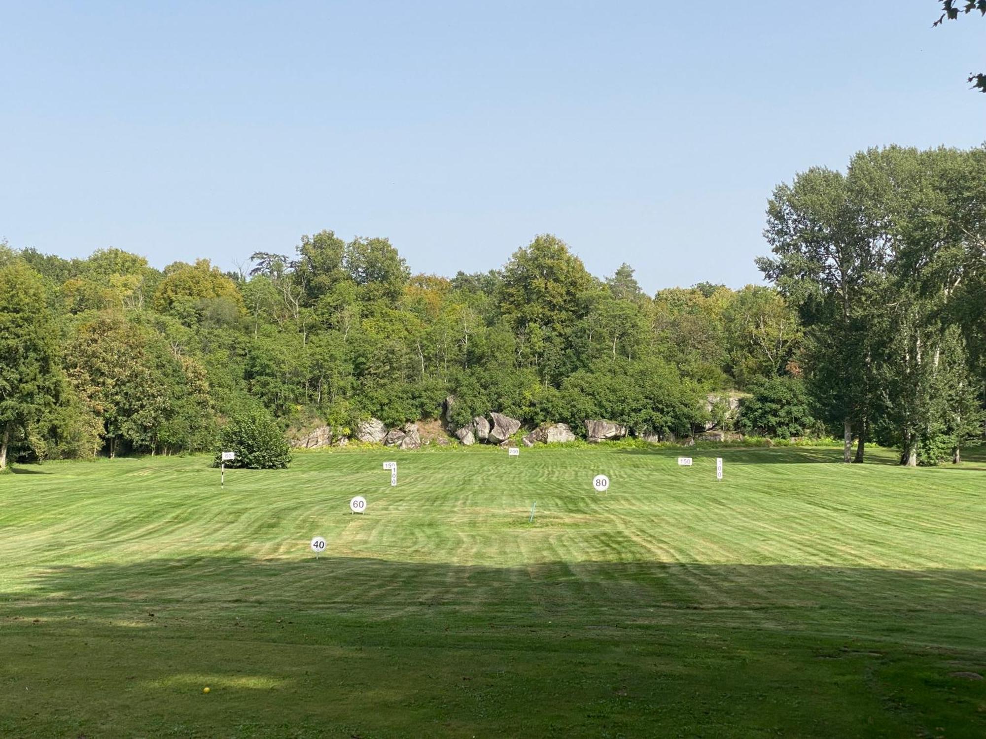 Chateau D'Augerville Golf & Spa Resort Kültér fotó