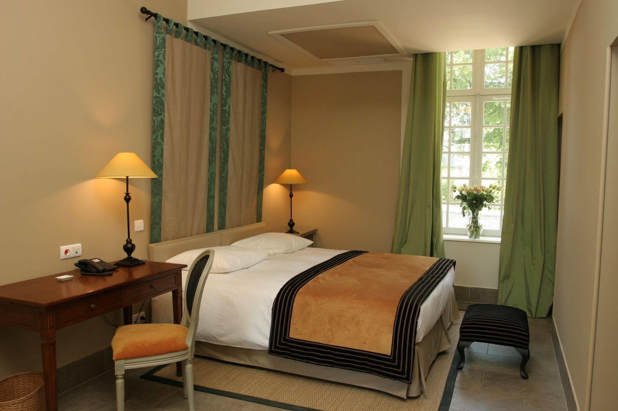 Chateau D'Augerville Golf & Spa Resort Kültér fotó